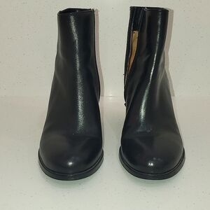 Black ankle boots size 8
